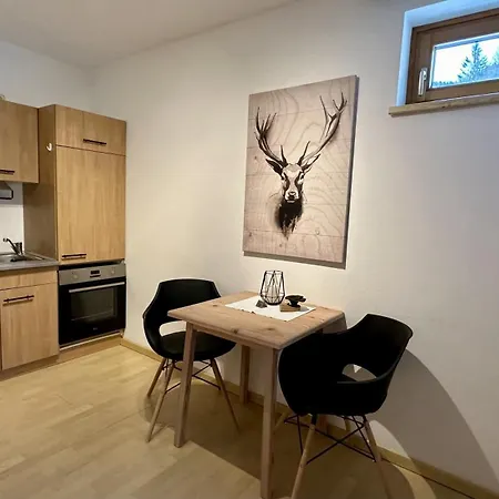 Postwirt Apartment *