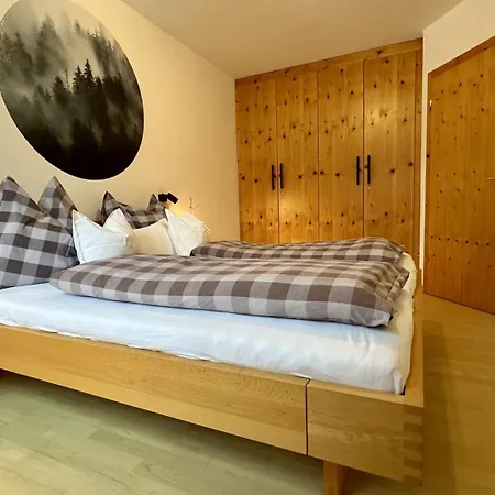 Apartment Postwirt *