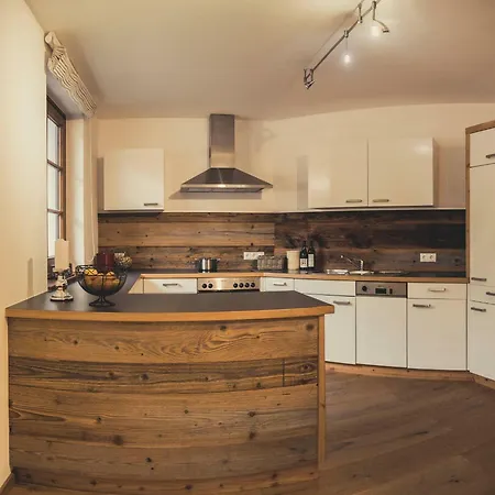 Postwirt Apartment *